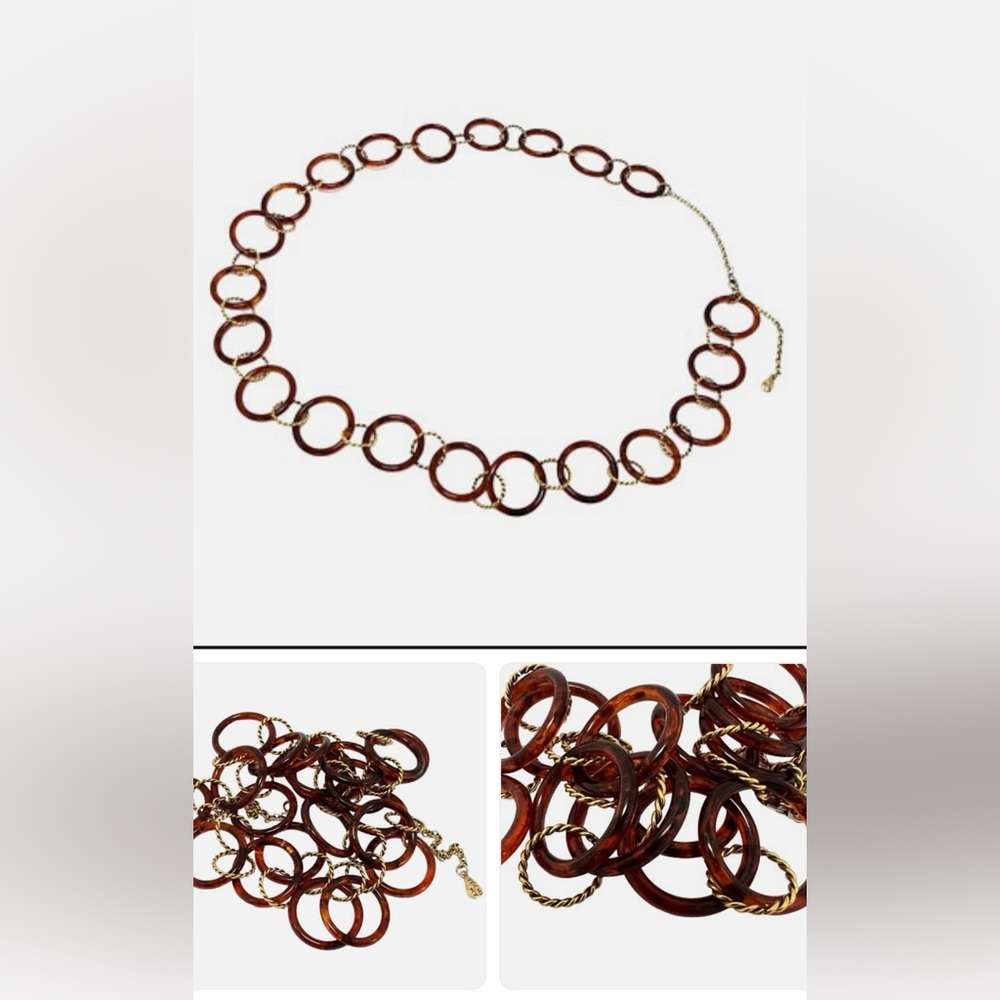 Yochi Gold / lucite  Link belt
Rare lovely find